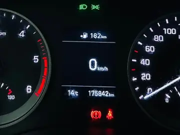 HYUNDAI TUCSON 2019 1.6D E6 Garantie 12  Luni Rate Avans 0 D