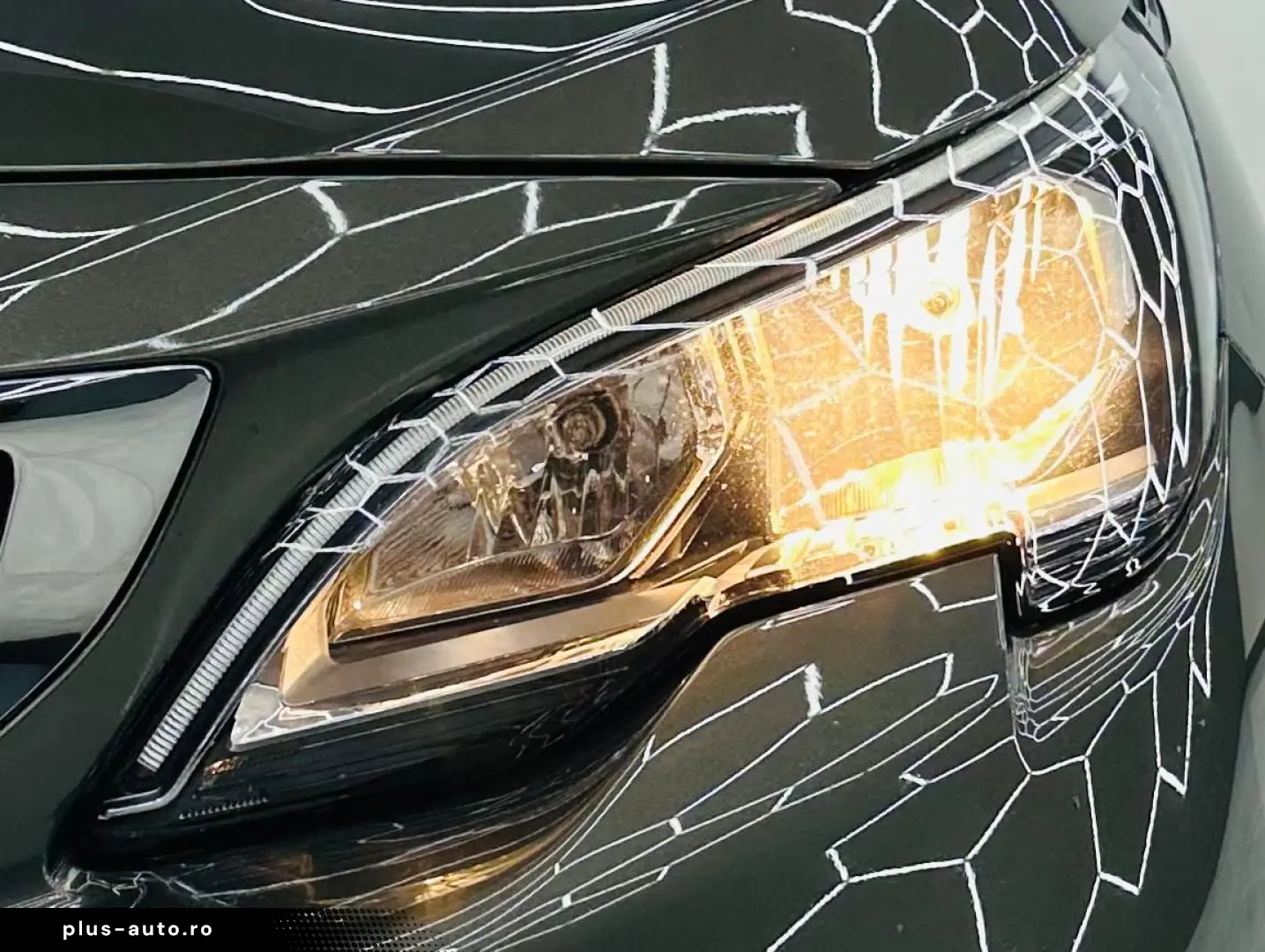 PEUGEOT 5008 2017 1.2i E6 7 Locuri Garantie 12 Luni Rate Ava