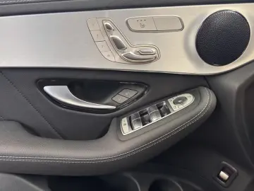 Mercedes-Benz GLC 300 COUPÉ