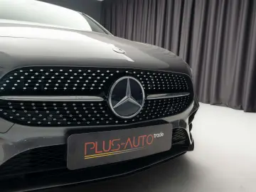 MERCEDES-BENZ A200 AMG