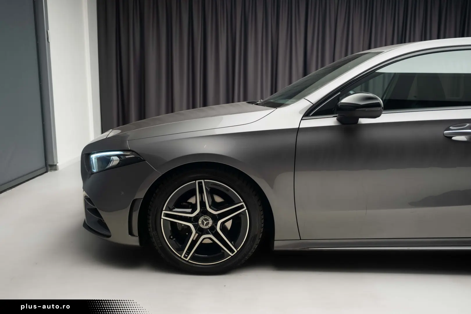 MERCEDES-BENZ A200 AMG