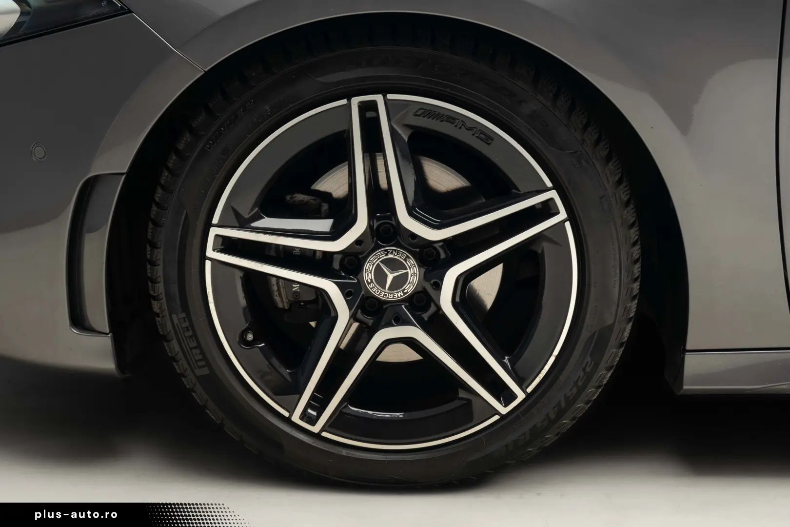 MERCEDES-BENZ A200 AMG