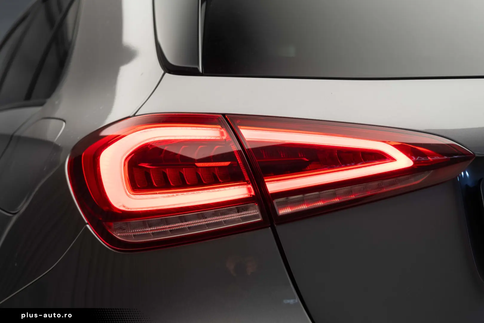 MERCEDES-BENZ A200 AMG