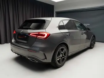 MERCEDES-BENZ A200 AMG