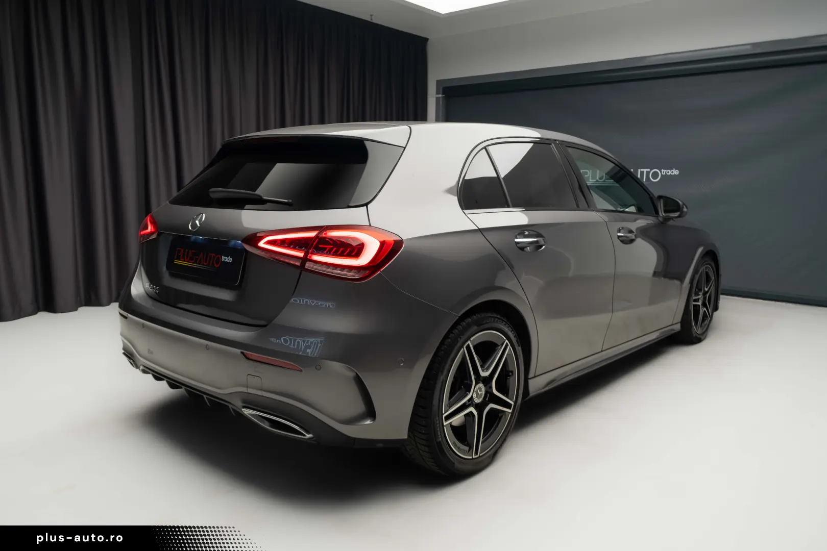 MERCEDES-BENZ A200 AMG