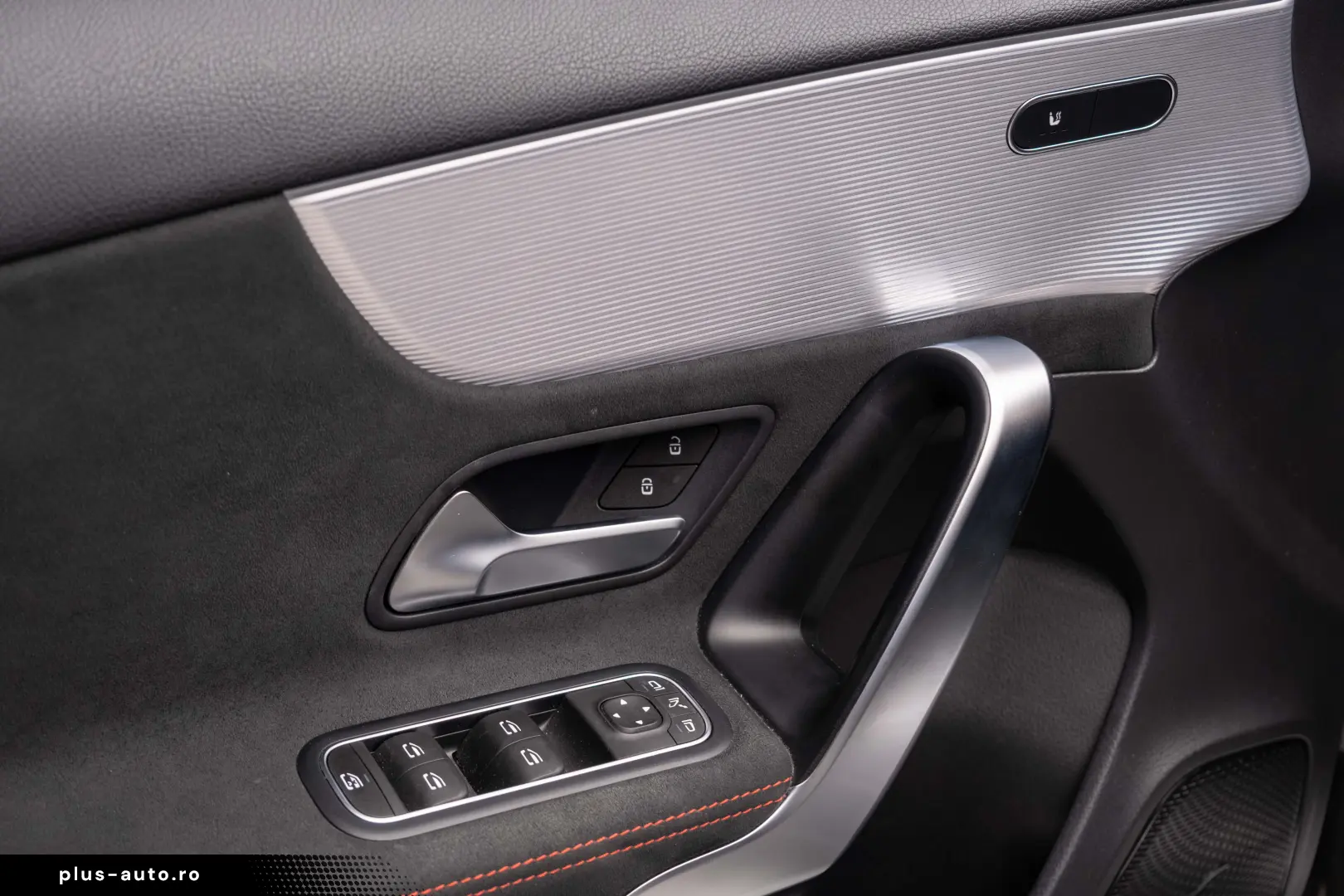 MERCEDES-BENZ A200 AMG