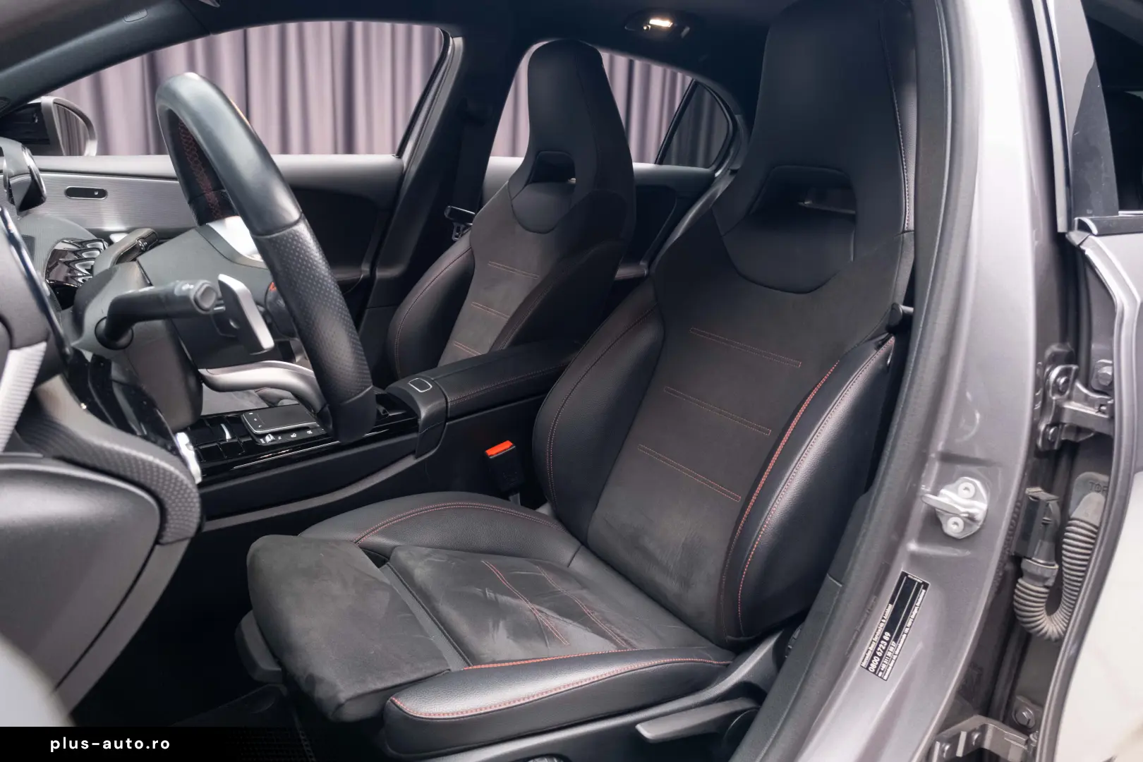 MERCEDES-BENZ A200 AMG