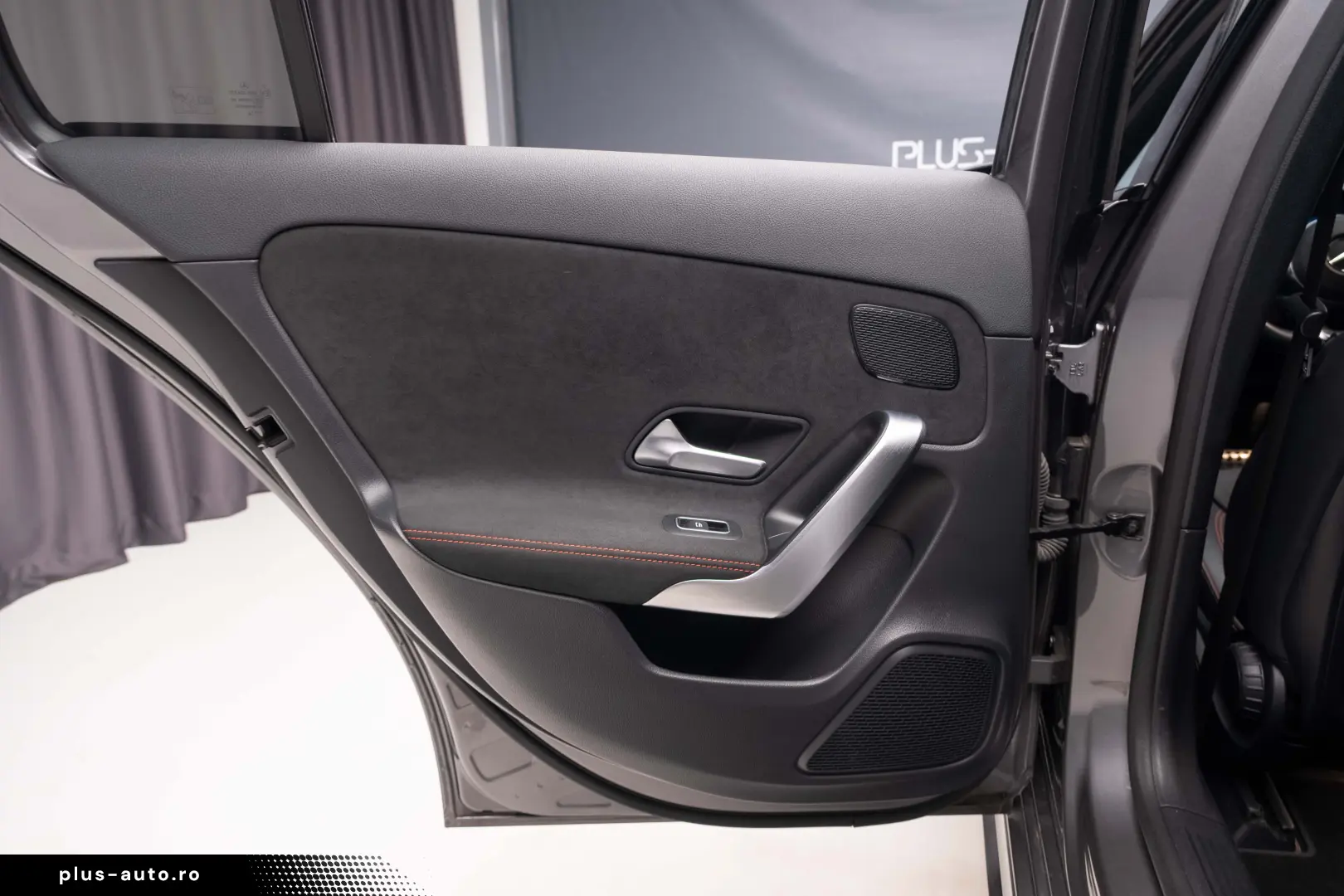 MERCEDES-BENZ A200 AMG