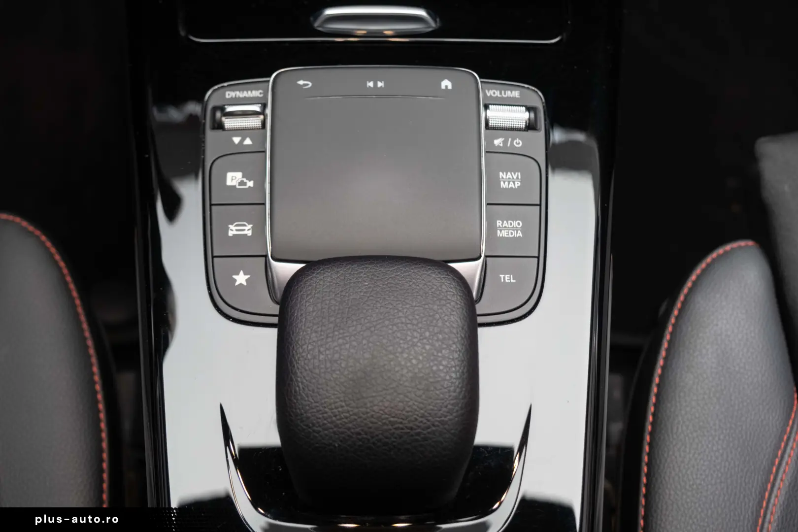 MERCEDES-BENZ A200 AMG