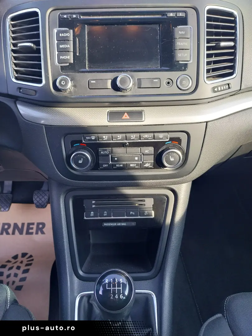 Volkswagen Sharan 7 locuri
