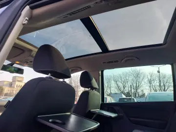 Volkswagen Sharan 7 locuri