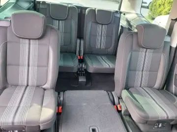 Volkswagen Sharan 7 locuri