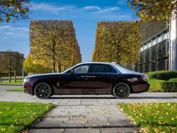 ROLLS ROYCE Ghost  PROVENANCE