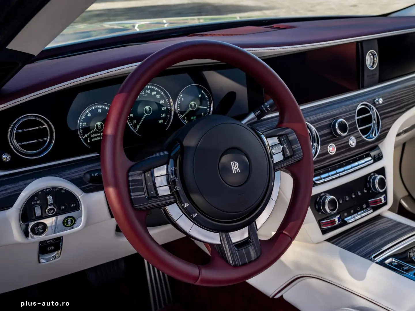 ROLLS ROYCE Ghost  PROVENANCE