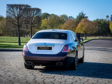 ROLLS ROYCE Ghost  PROVENANCE