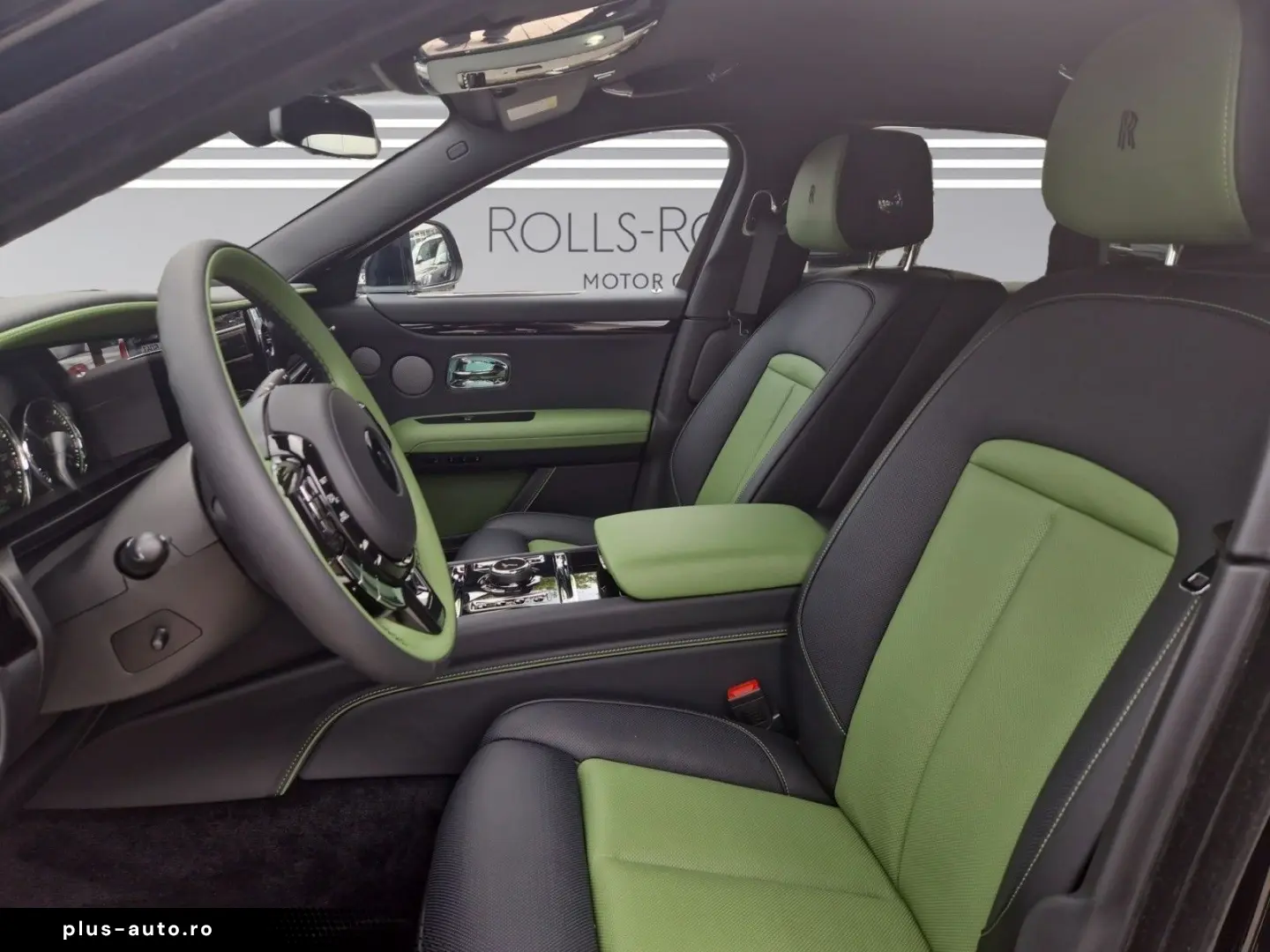 ROLLS ROYCE Ghost  PROVENANCE