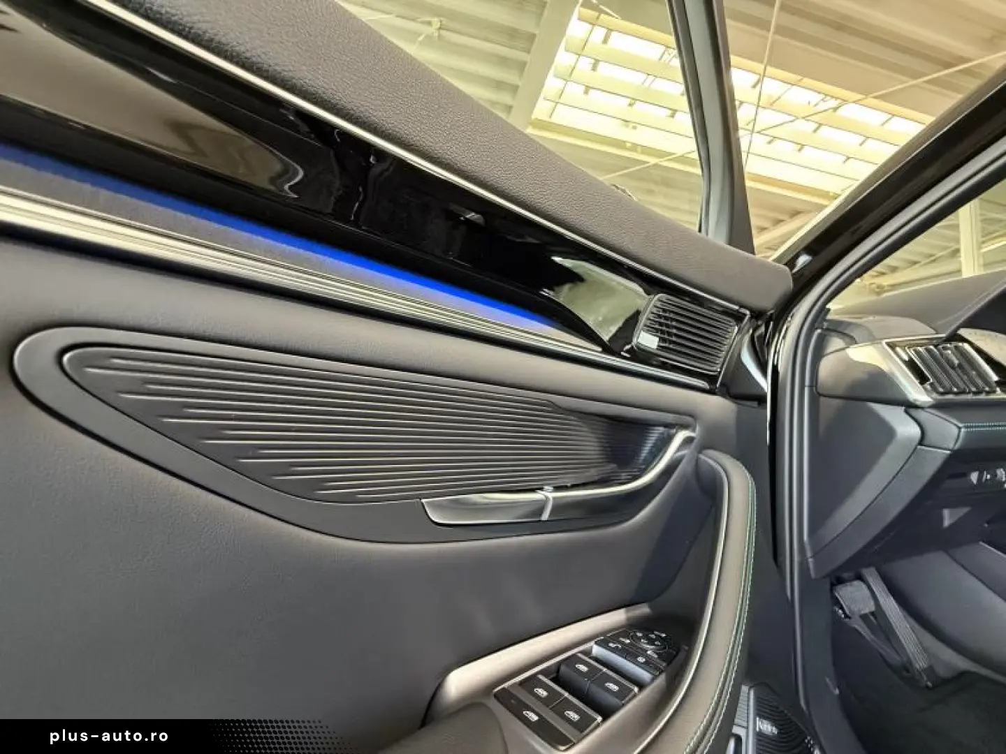 BYD SEAL U DM-i Boost Plug-In Hybrid 360  ACC TW LED