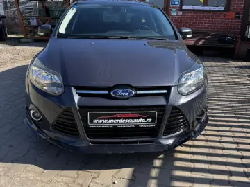 Ford Focus 2013 1.0L Benzină