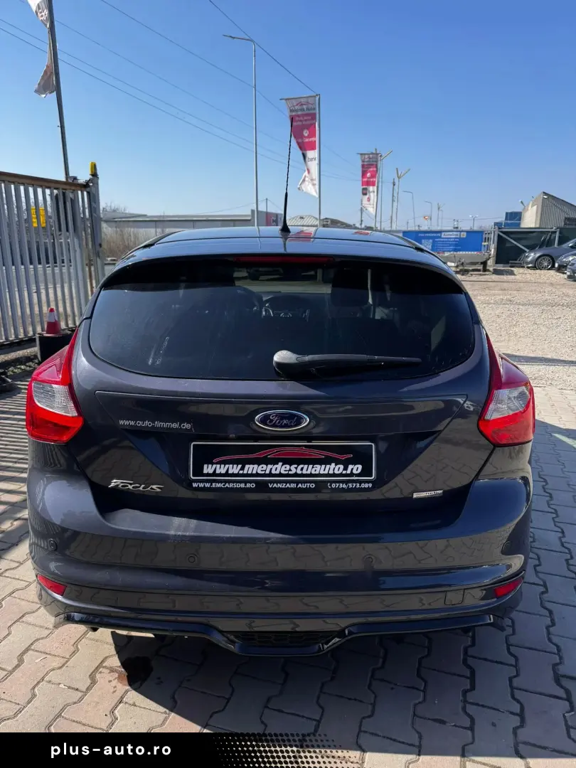 Ford Focus 2013 1.0L Benzină