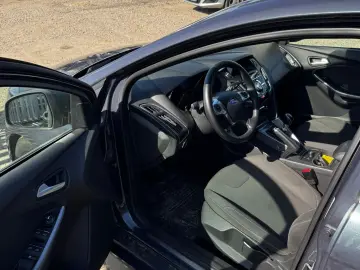 Ford Focus 2013 1.0L Benzină
