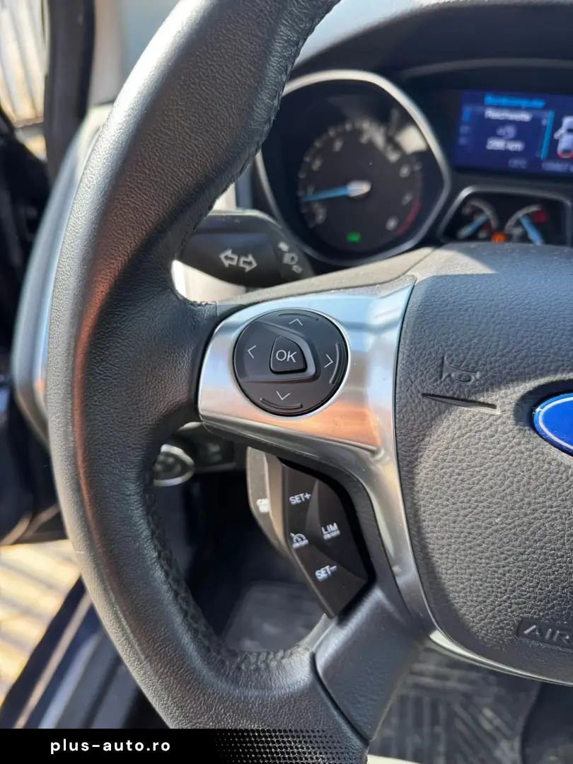 Ford Focus 2013 1.0L Benzină