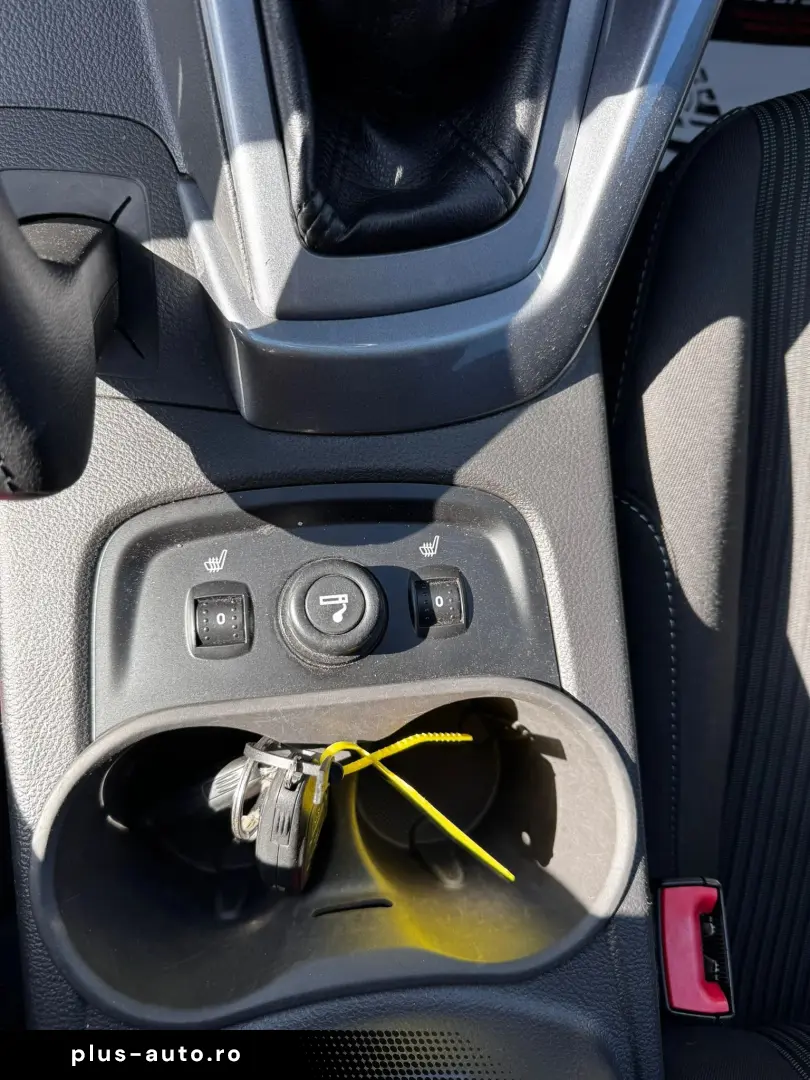 Ford Focus 2013 1.0L Benzină