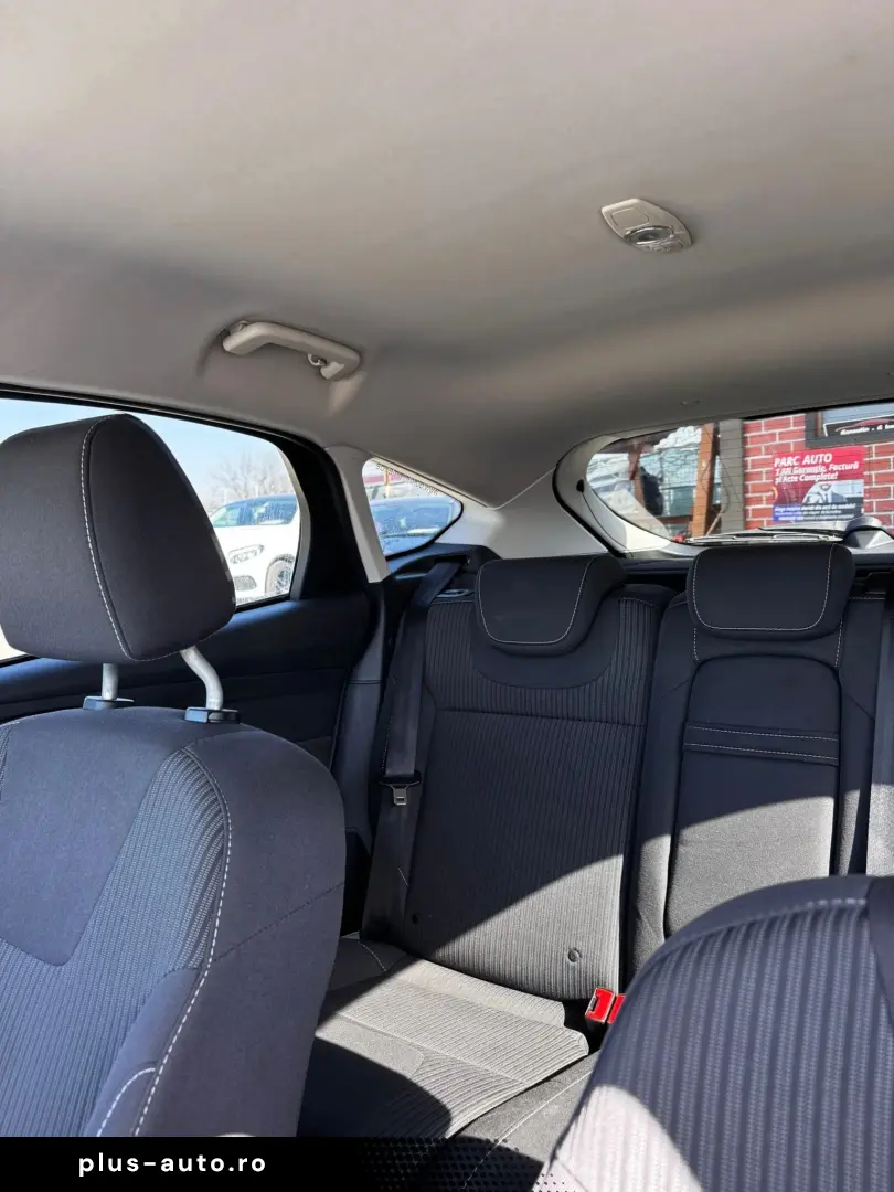 Ford Focus 2013 1.0L Benzină