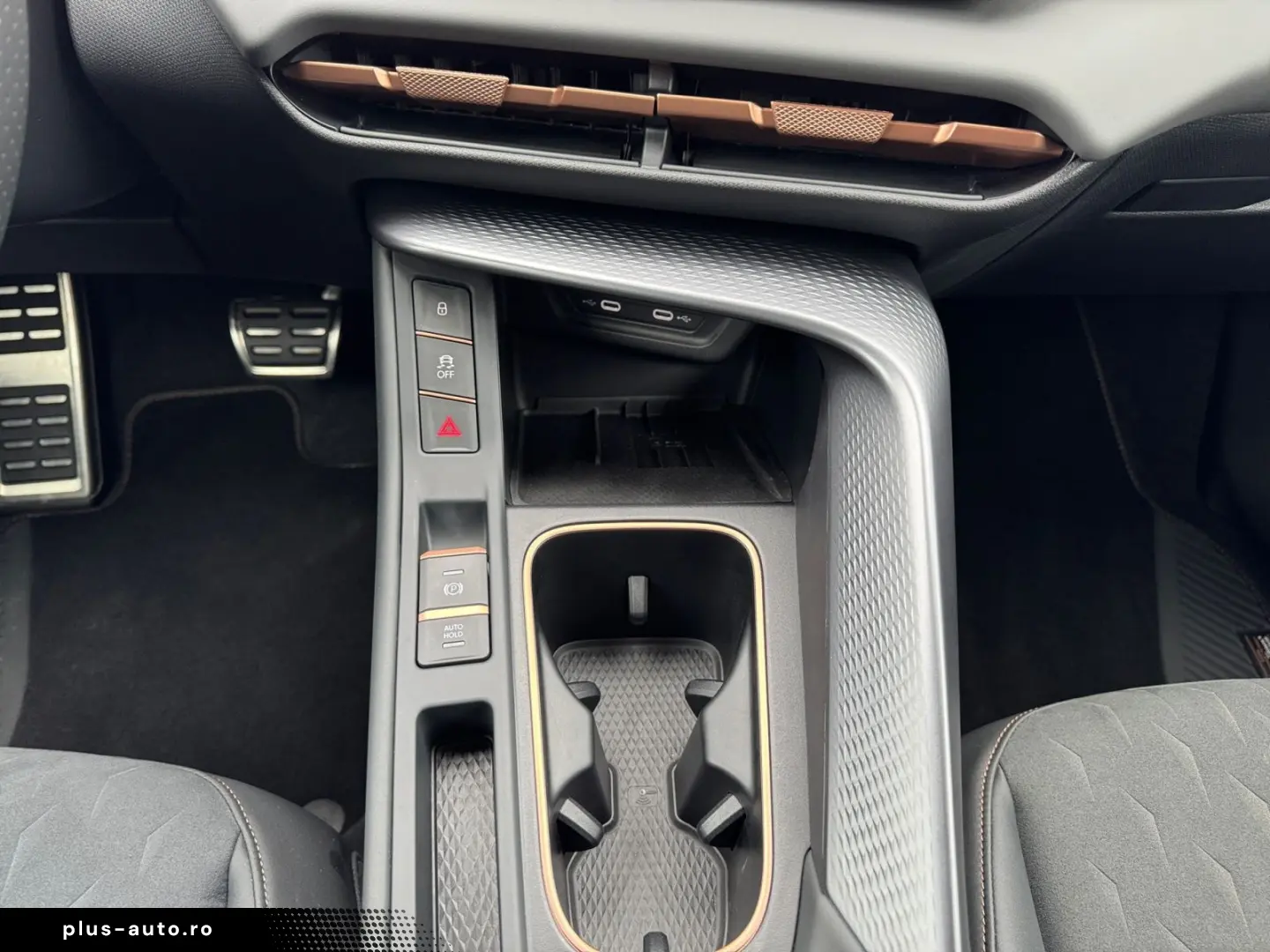 CUPRA Terramar 2.0 TSI VZ 4Drive TopView Pano Matrix S