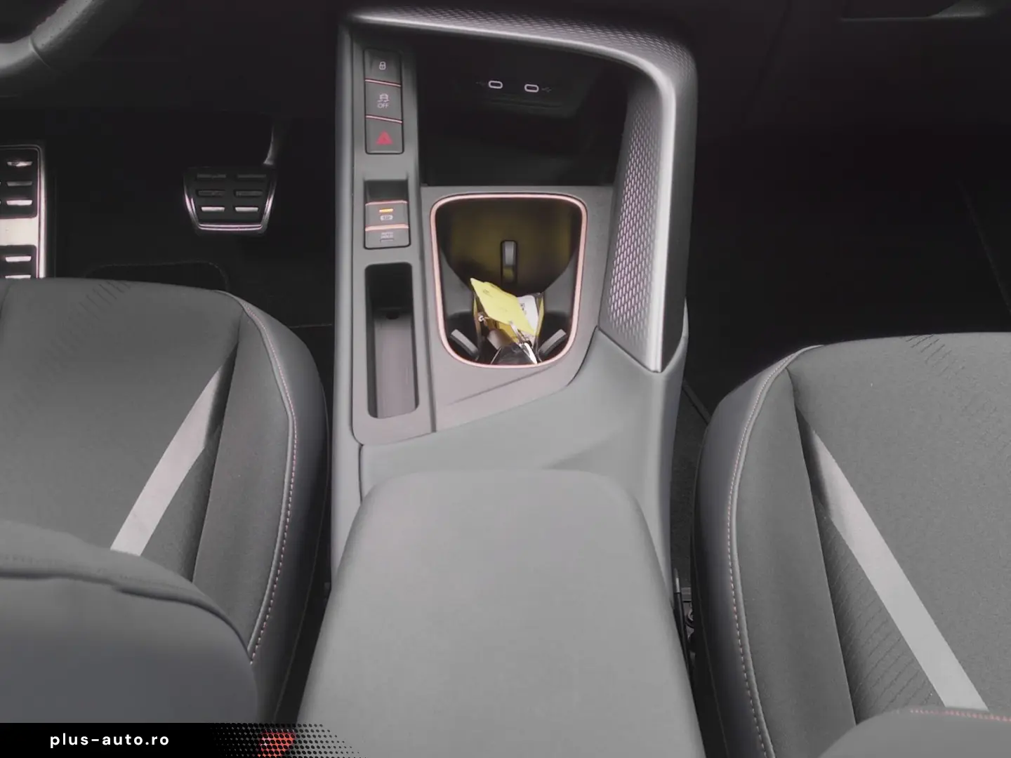 CUPRA Terramar VZ 2.0TSI 4Drive DSG  PANO AHK KAM 20