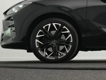 CUPRA Terramar VZ 2.0TSI 4Drive DSG  PANO AHK KAM 20