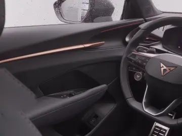 CUPRA Terramar VZ 2.0TSI 4Drive DSG  PANO AHK KAM 20