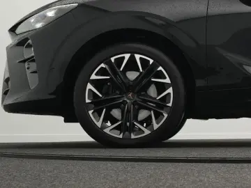 CUPRA Terramar VZ 2.0TSI 4Drive DSG  PANO AHK KAM 20