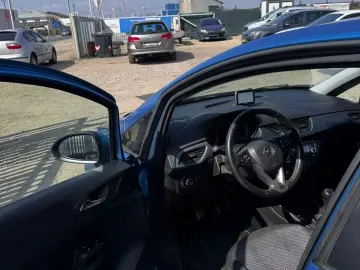 Opel Corsa 2017 1.4L Benzina   GPL