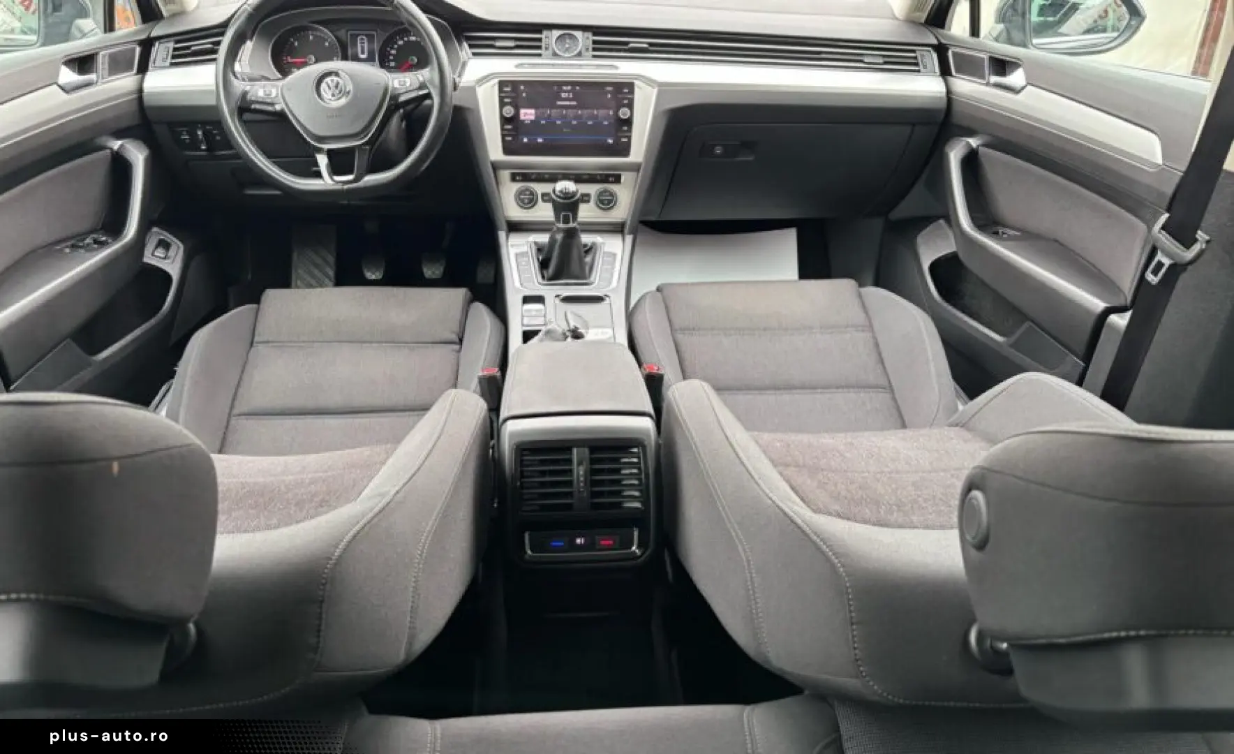 Volkswagen PASSAT 2019