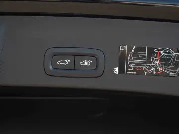 Volvo XC 40 T4 Recharge DKG Inscription