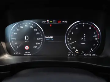 Volvo XC 40 T4 Recharge DKG Inscription