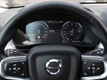 Volvo XC 40 T4 Recharge DKG Inscription