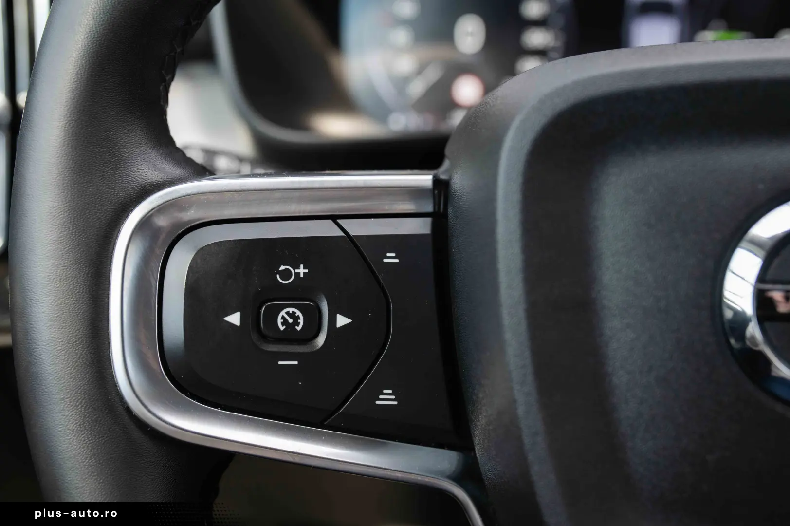 Volvo XC 40 T4 Recharge DKG Inscription