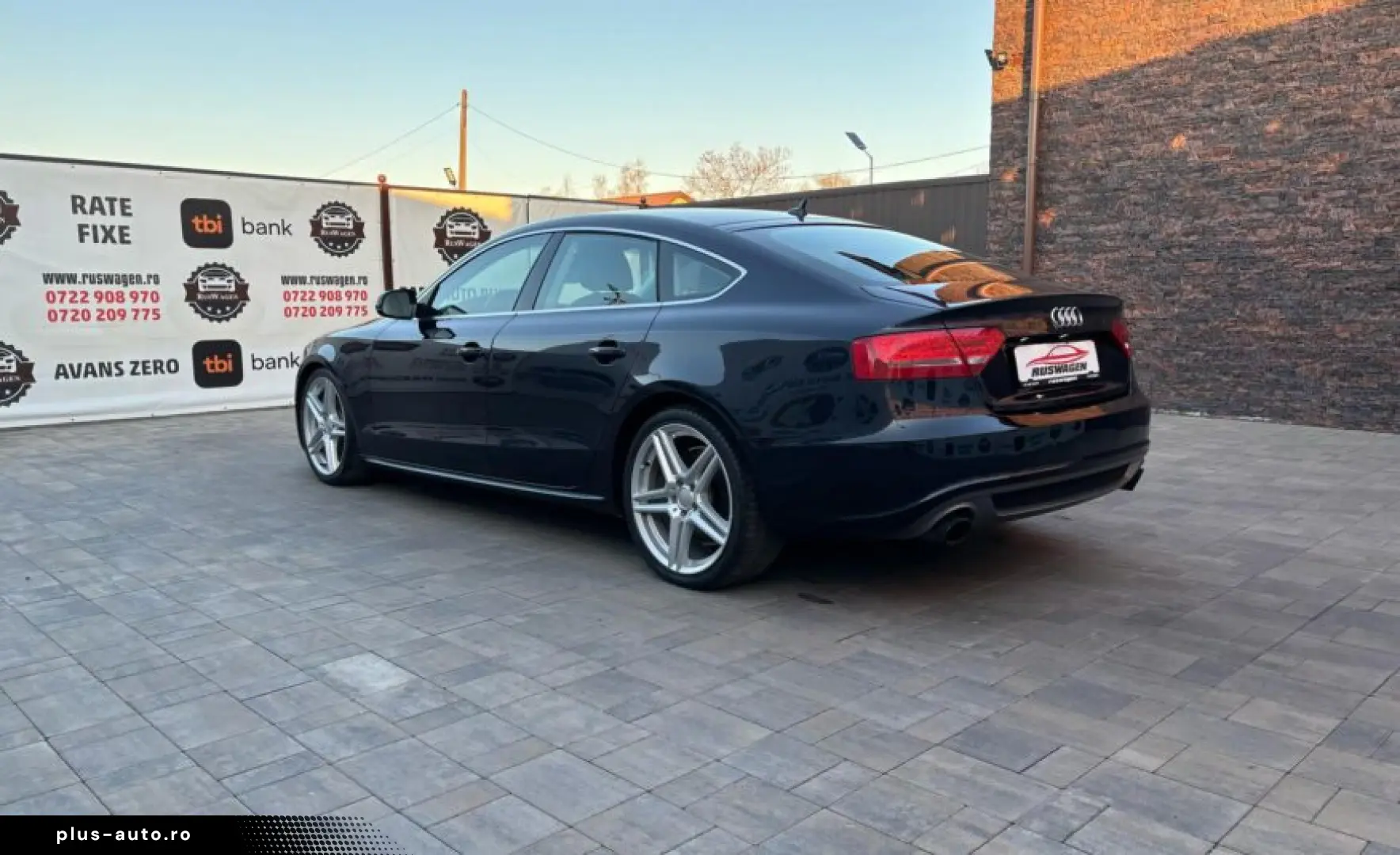 AUDI A5 2010 2 0 Benzină