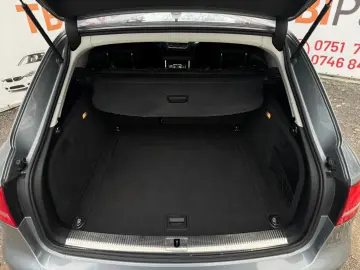 Audi A4 2.0 TDI Attraction