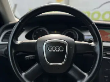 Audi A4 2.0 TDI Attraction