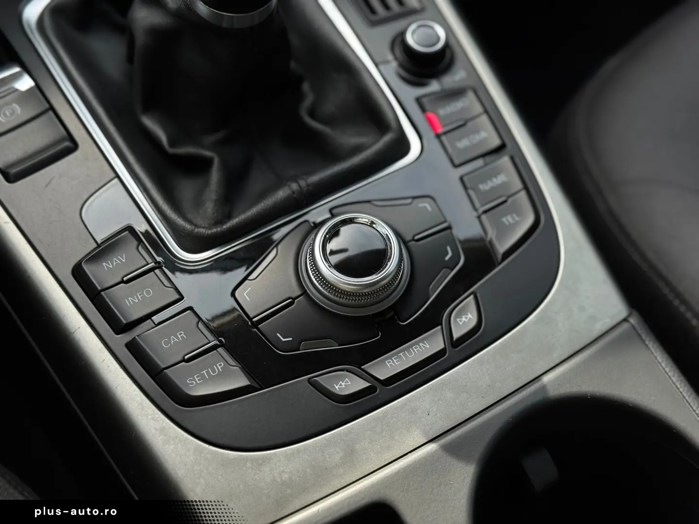 Audi A4 2.0 TDI Attraction