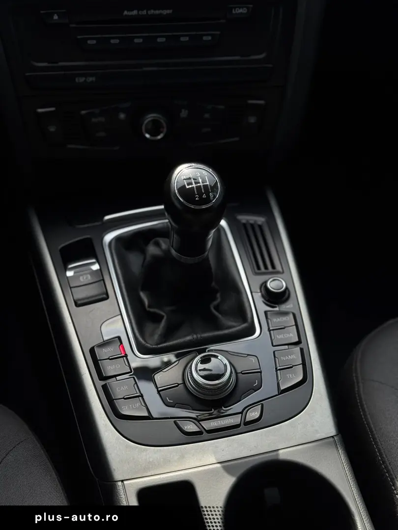 Audi A4 2.0 TDI Attraction