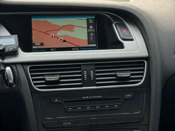 Audi A4 2.0 TDI Attraction