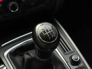 Audi A4 2.0 TDI Attraction