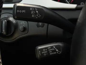 Audi A4 2.0 TDI Attraction