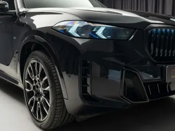 2023 BMW X5 xDrive 30d Facelift M-Sport Panoramic Iconic