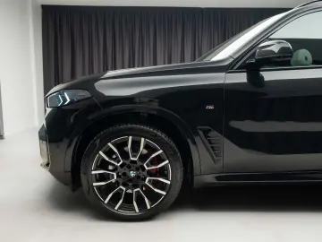2023 BMW X5 xDrive 30d Facelift M-Sport Panoramic Iconic