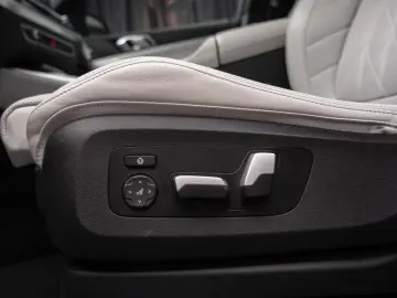 2023 BMW X5 xDrive 30d Facelift M-Sport Panoramic Iconic