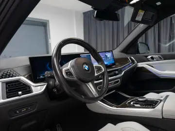 2023 BMW X5 xDrive 30d Facelift M-Sport Panoramic Iconic